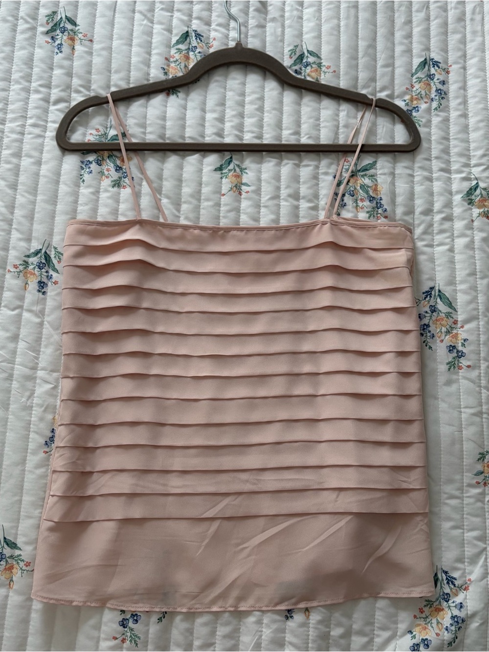 Club Monaco Blush Pink Pleated Silk Camisole size xs